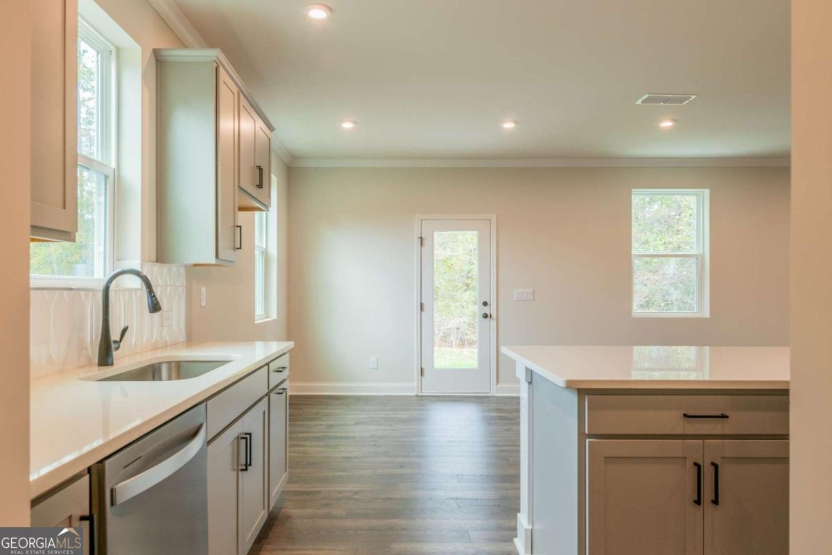142 Henley Street Canton - 24