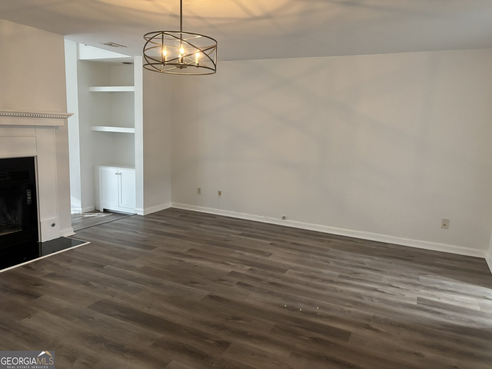 8053 Woodlake Drive Riverdale - 12