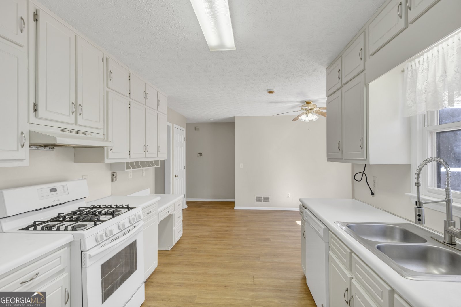 742 Wilkes Drive Loganville - 11