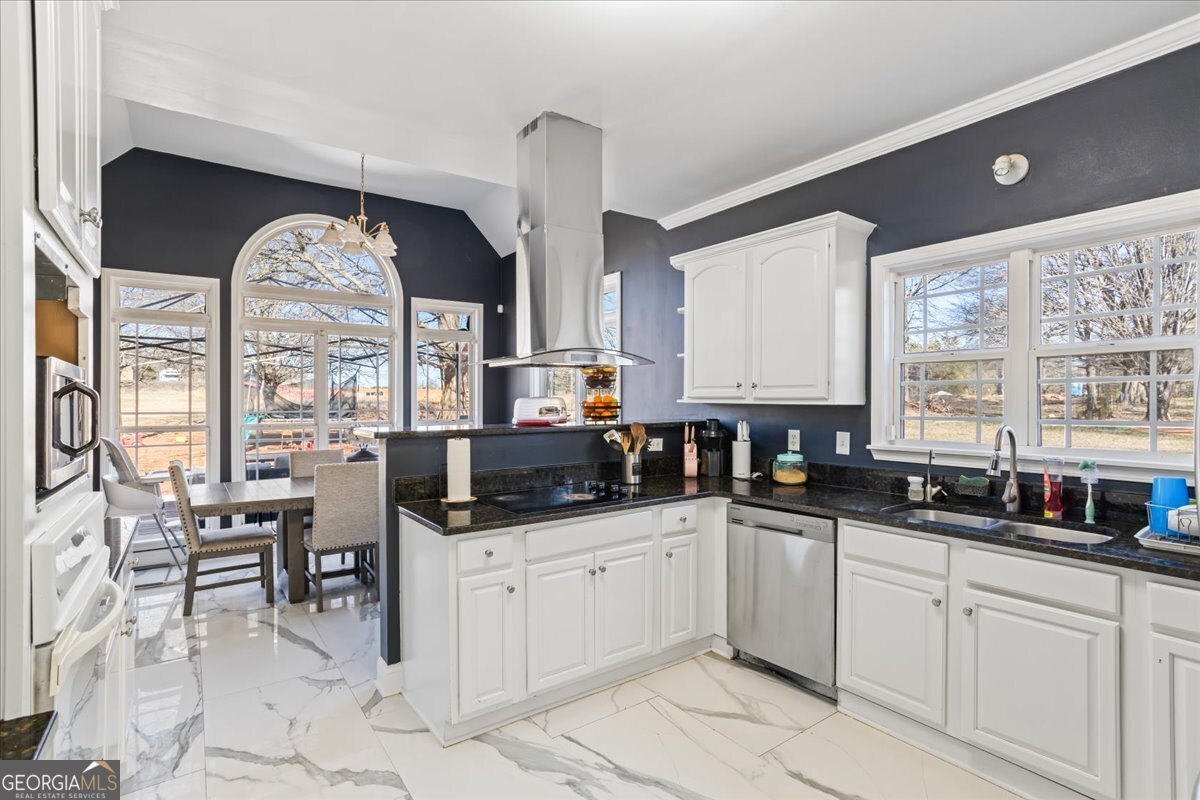 3955 Pucketts Road Snellville - 7