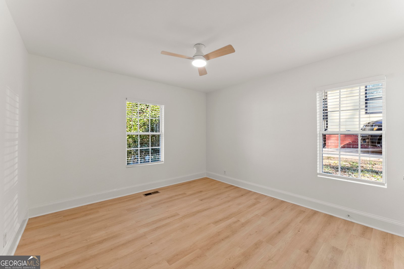 1428 Pinehurst Drive Atlanta - 19