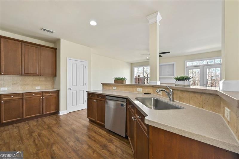 2349 HARSHAW Avenue Lawrenceville - 18