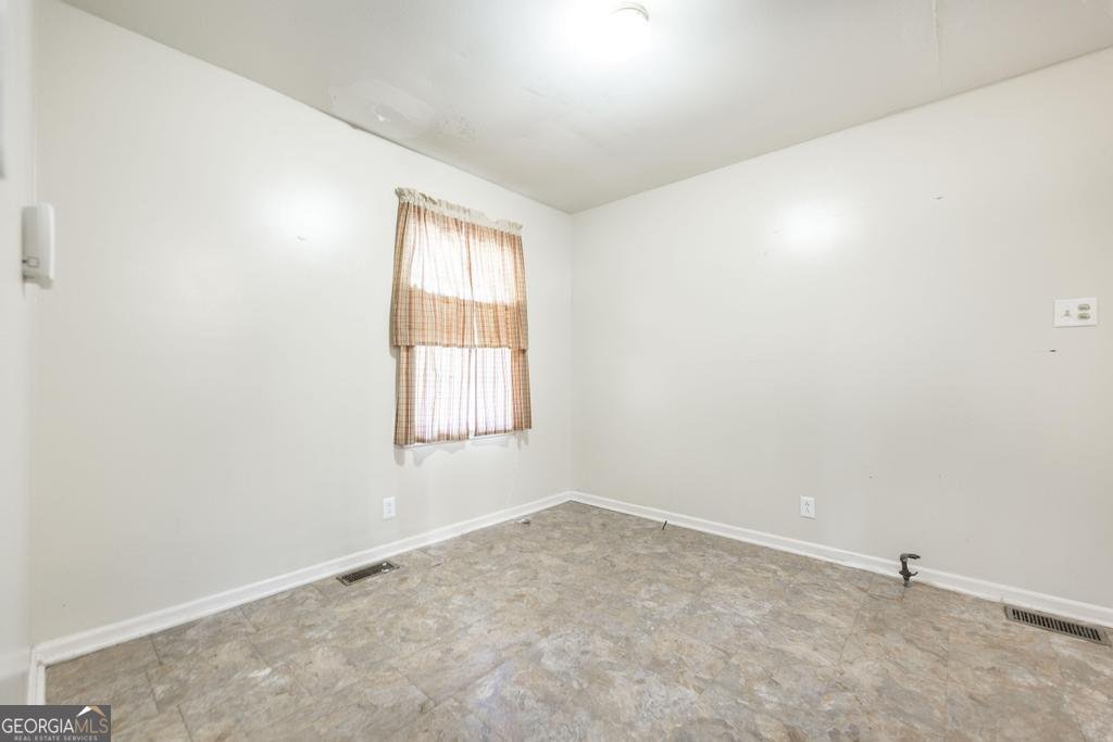 3271 Commodore Drive Macon - 11