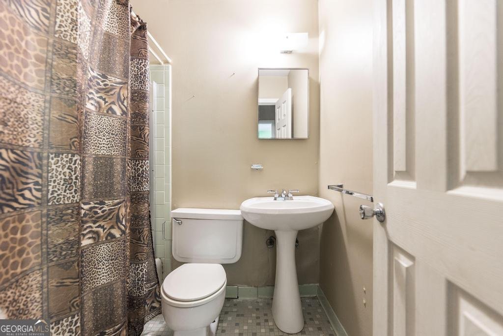 3271 Commodore Drive Macon - 18