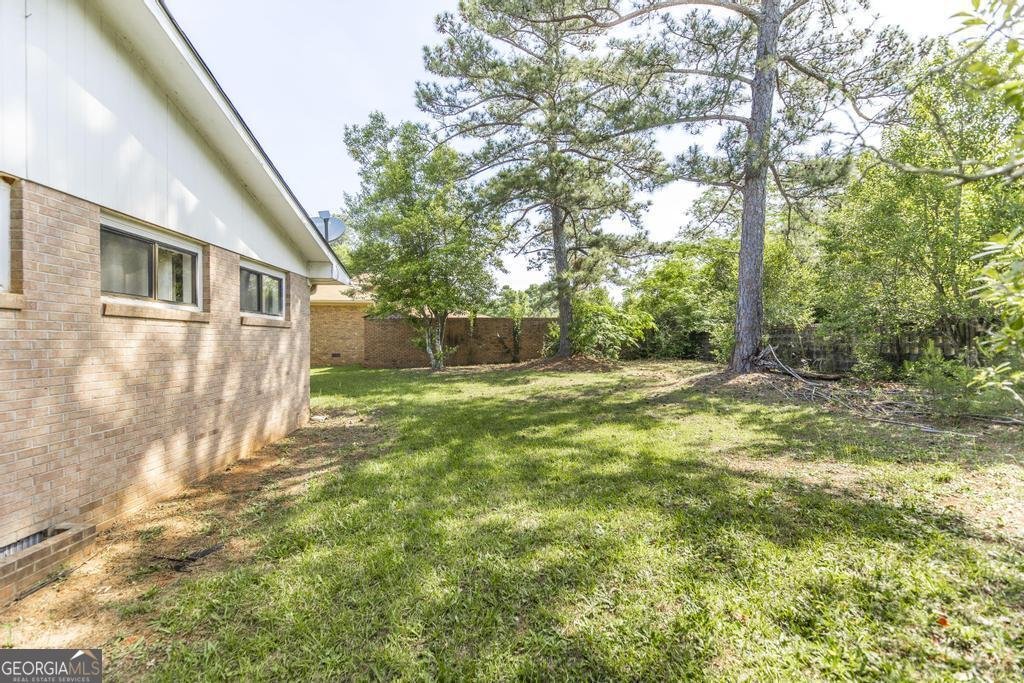 3271 Commodore Drive Macon - 26