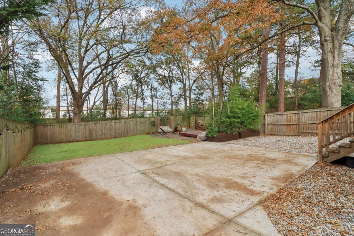 761 Bellemeade Avenue Atlanta - 32