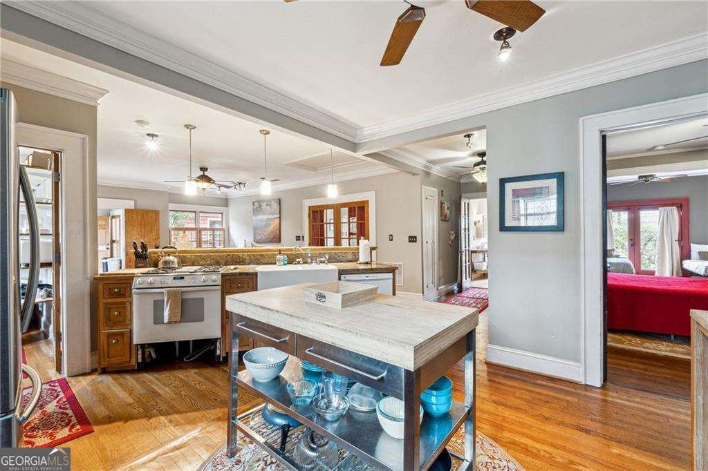 698 Bellemeade Avenue Atlanta - 21