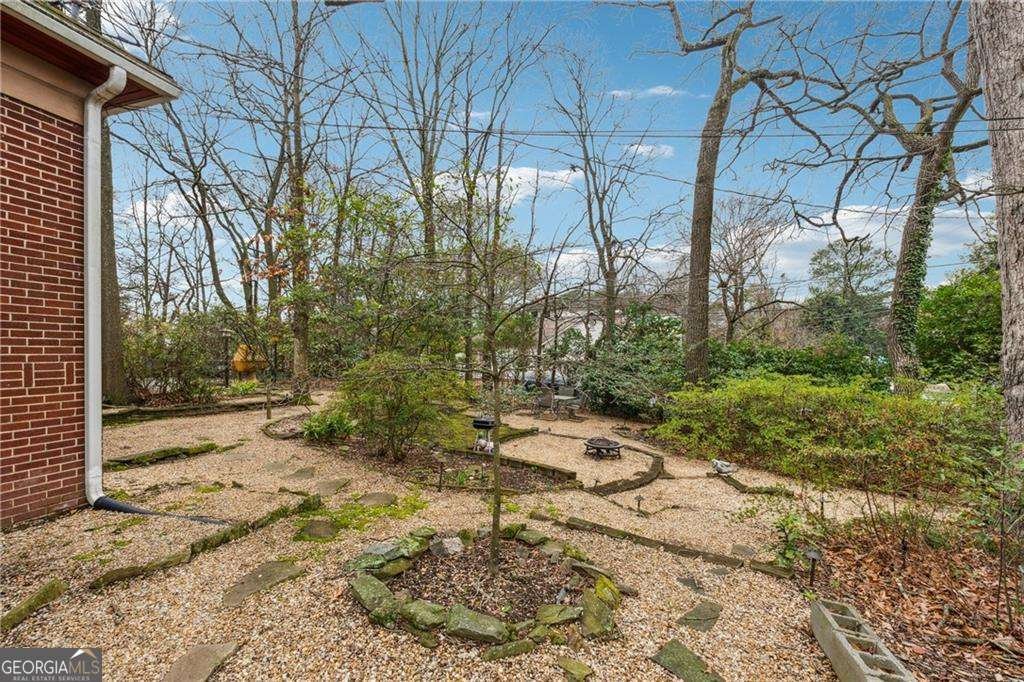 698 Bellemeade Avenue Atlanta - 39
