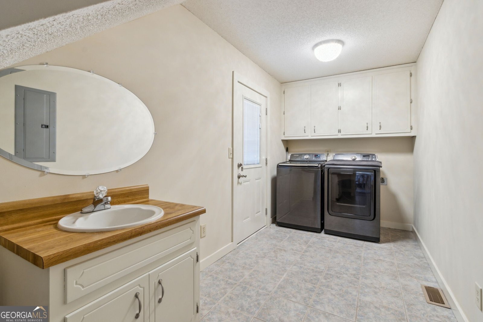 684 Old Cumming Road Sugar Hill - 133