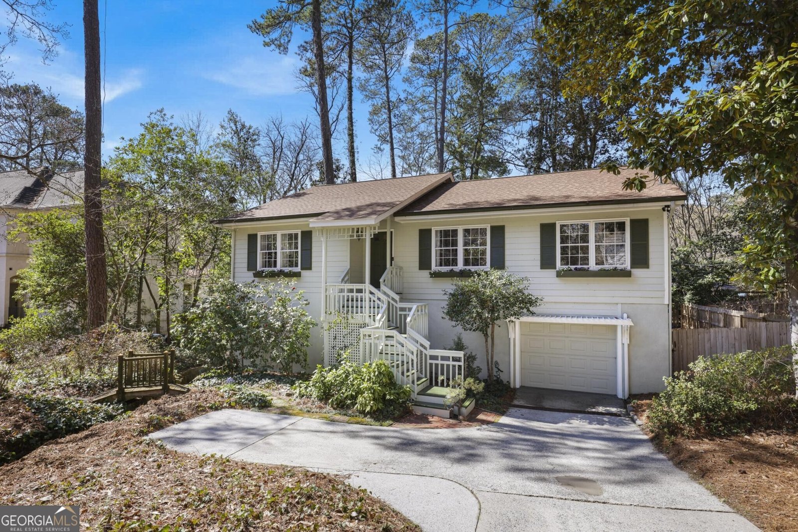 2484 Oldfield Road Atlanta - 2