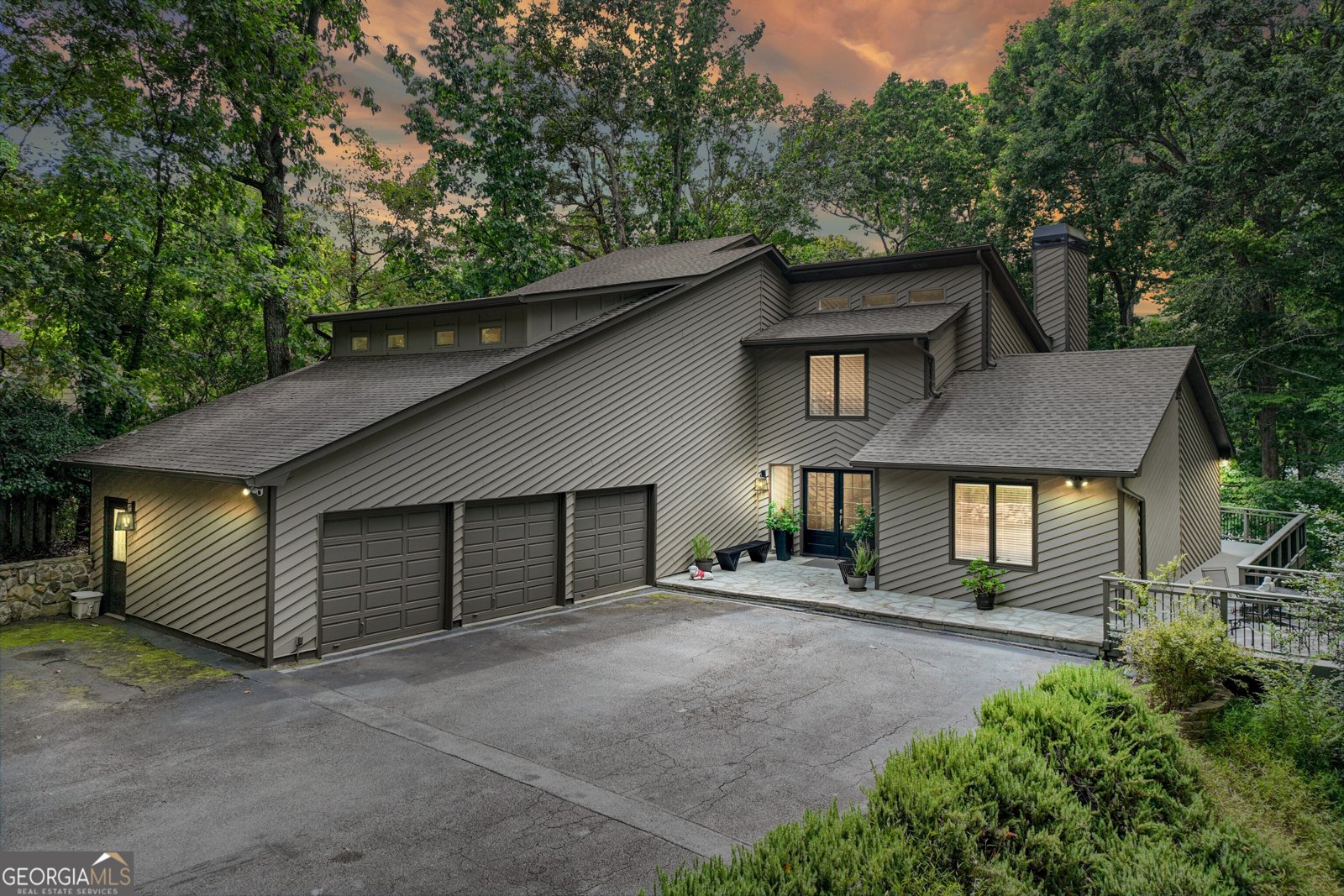 6144 Scott Drive Flowery Branch - 2