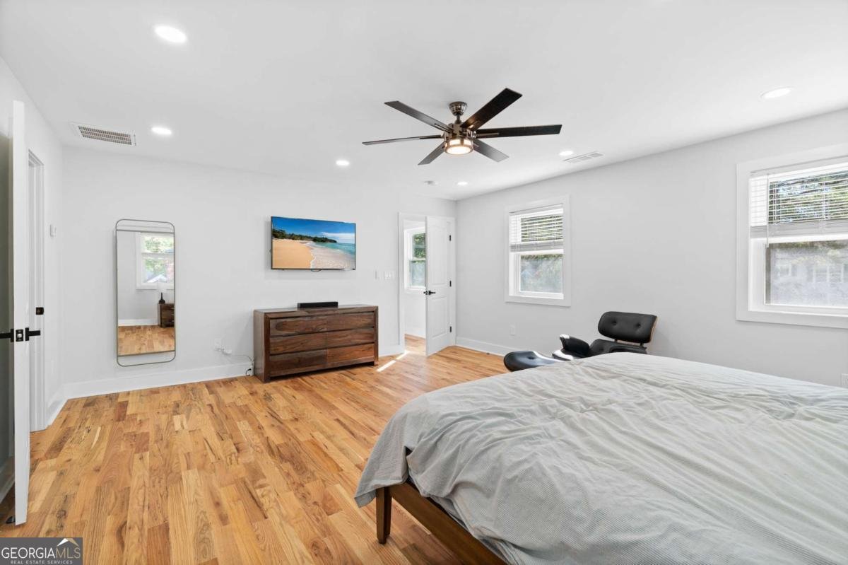 1819 Avon Avenue Atlanta - 22