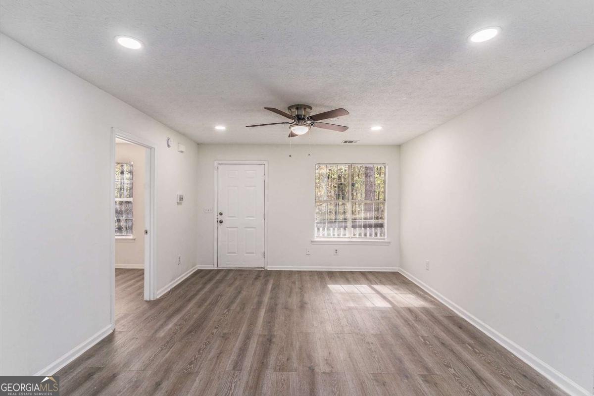 7155 Pineneedle Drive Covington - 7