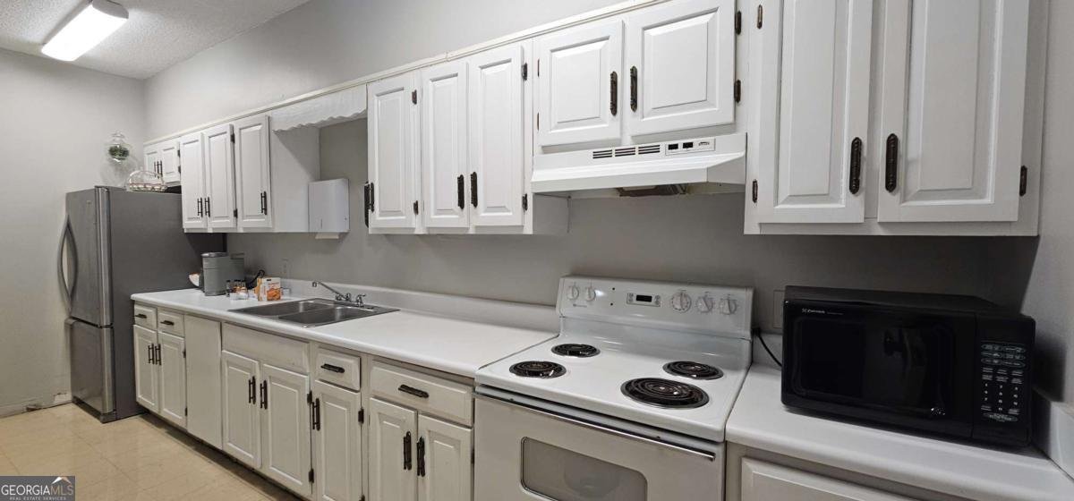 2965 Pharr Court South Atlanta - 8