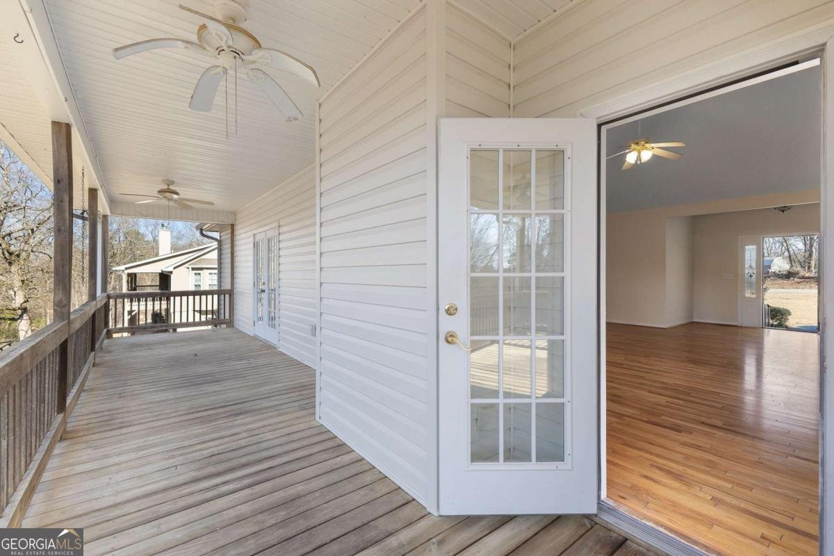 3322 Barry Lane Gainesville - 31