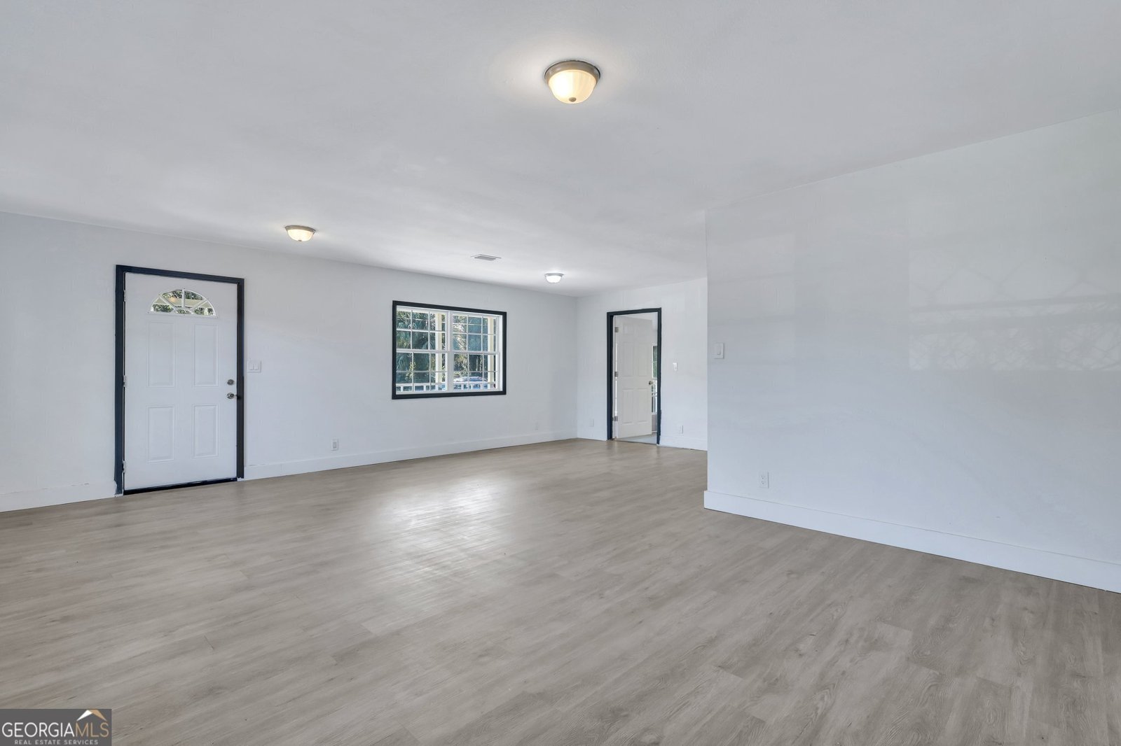 811 Lee Street Brunswick - 12