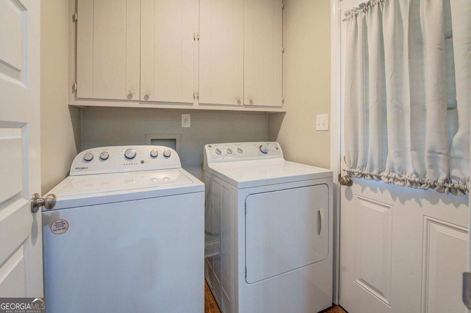 411 Burke Circle Mcdonough - 55