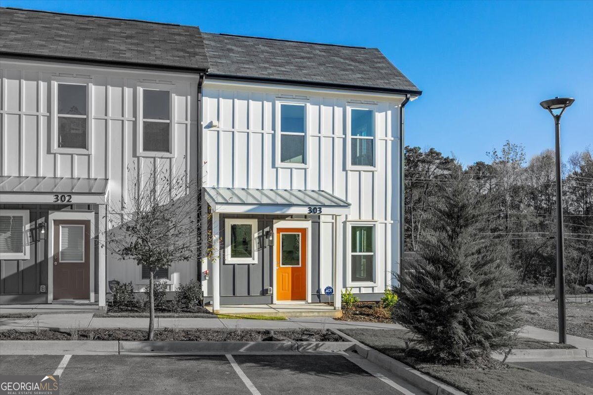 697 Fayetteville Road Atlanta - 2