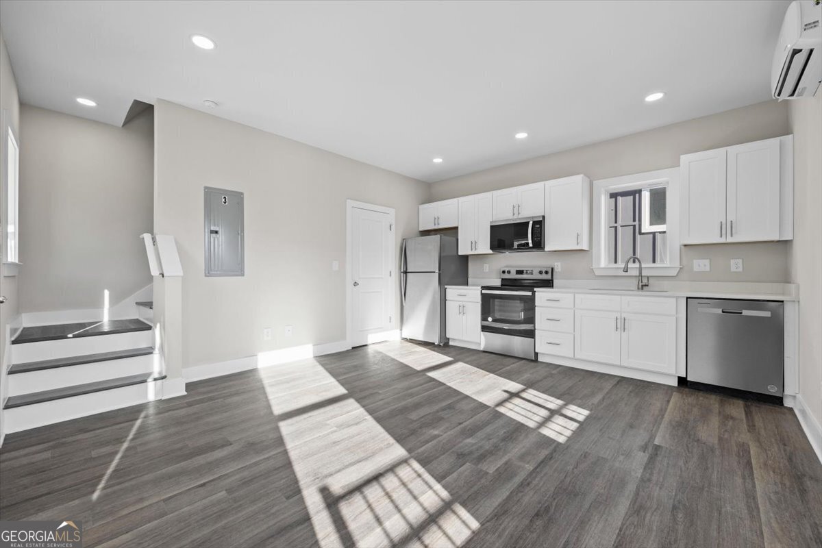 697 Fayetteville Road Atlanta - 4