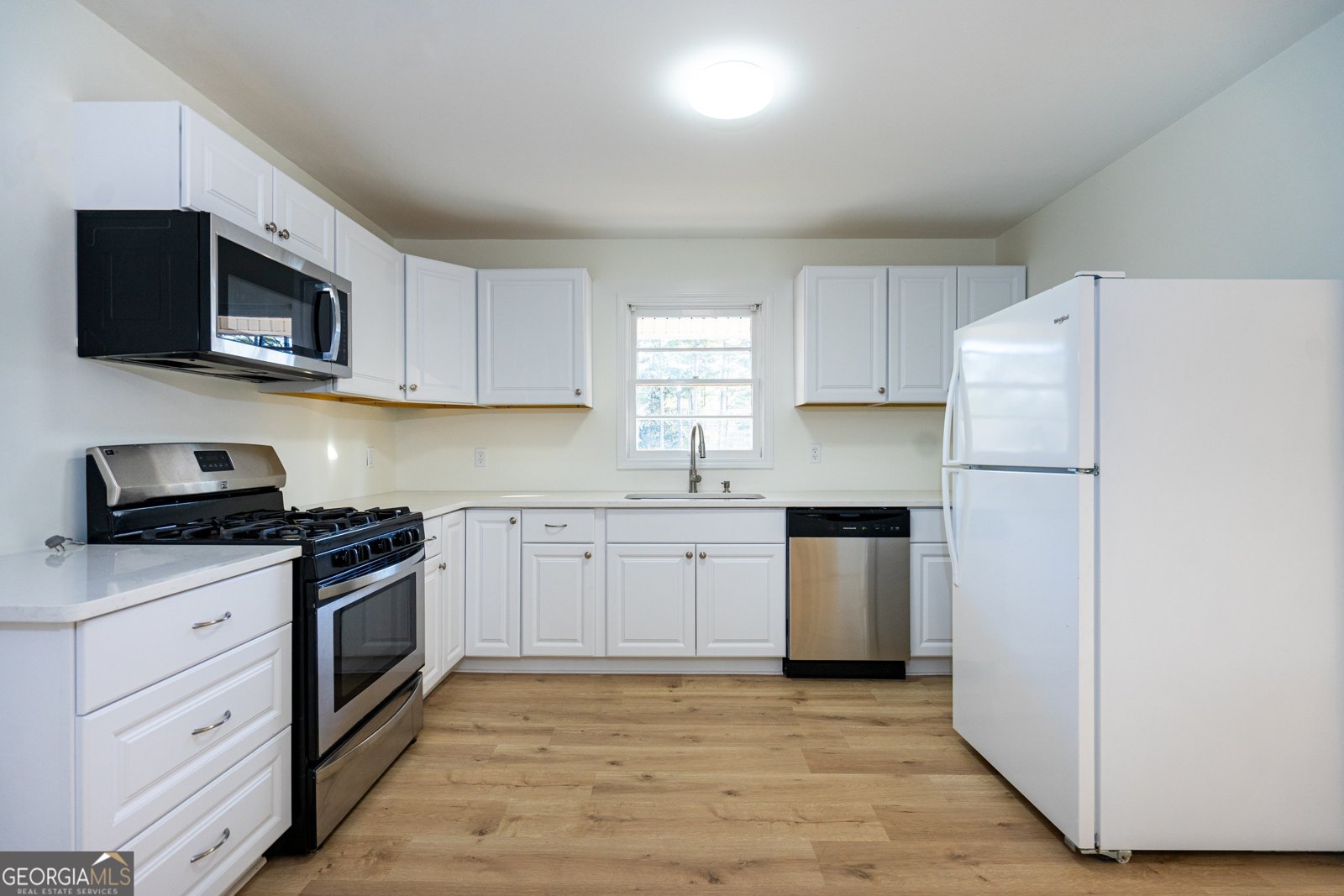 202 Chilton Crescent Lagrange - 5
