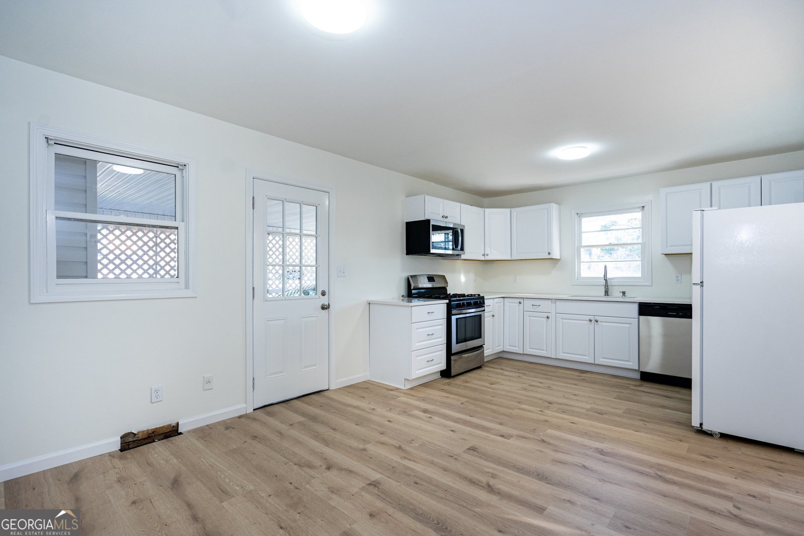 202 Chilton Crescent Lagrange - 8