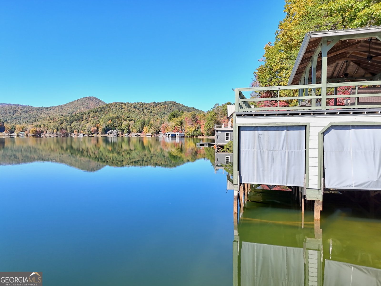 888 Moccasin Creek Road Clarkesville - 27