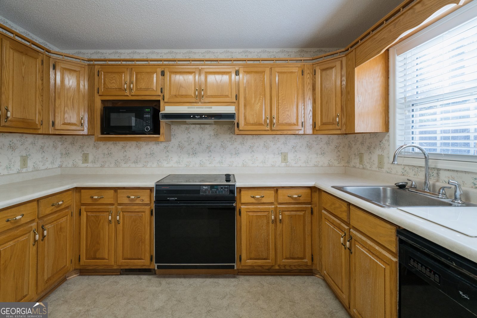 266 Short Avenue Cornelia - 12