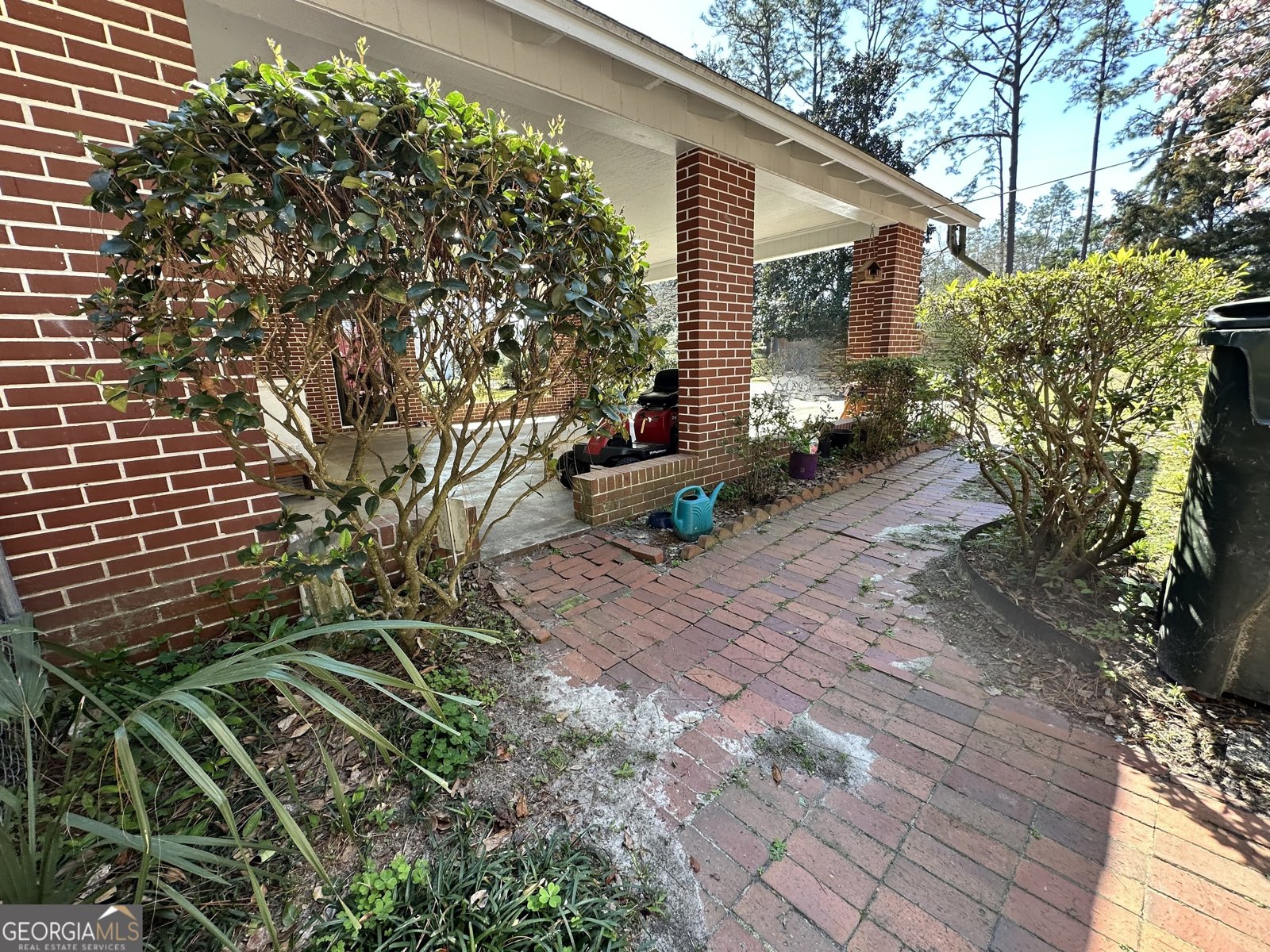 1613 Camellia Drive Waycross - 83