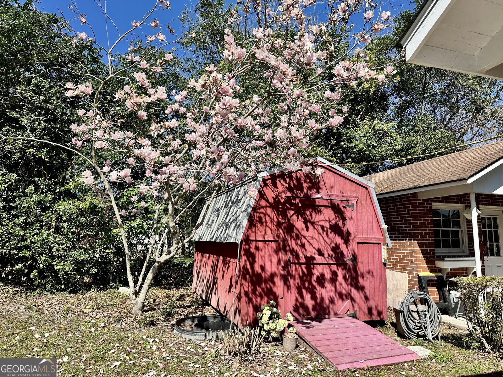 1613 Camellia Drive Waycross - 84