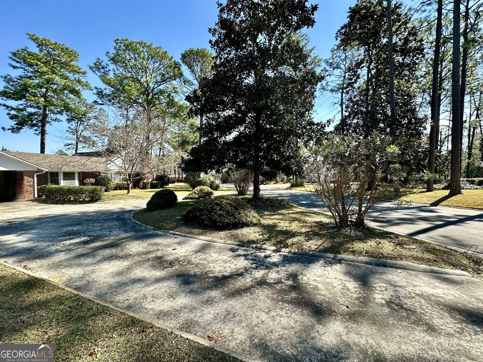 1613 Camellia Drive Waycross - 94