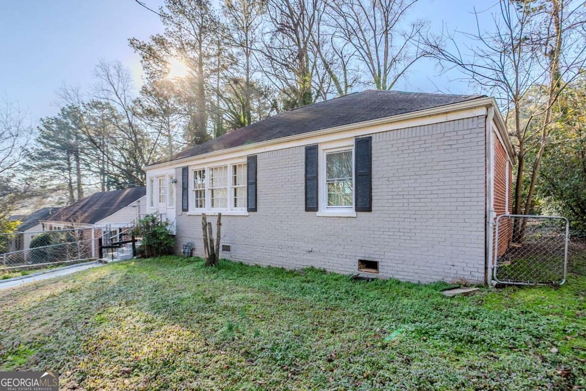 1810 Oakmont Drive Atlanta - 2