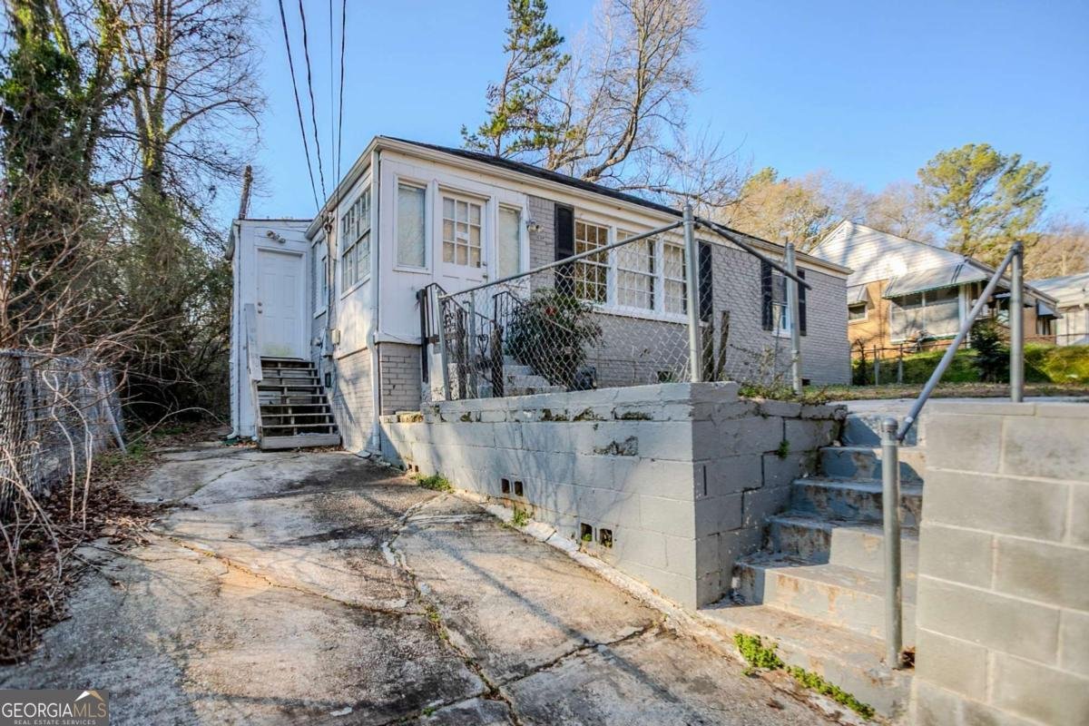 1810 Oakmont Drive Atlanta - 3