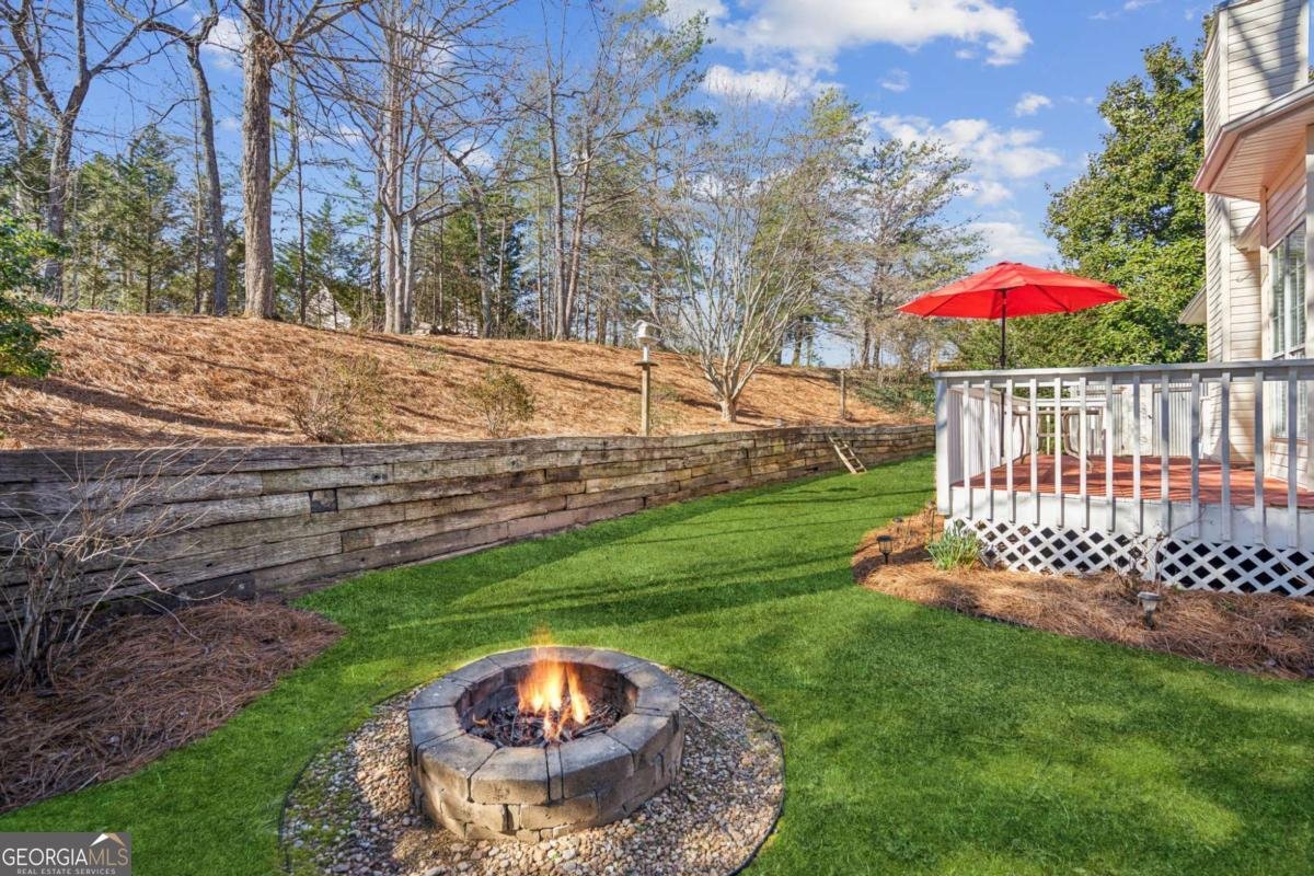 3813 Covered Bridge Place Gainesville - 28