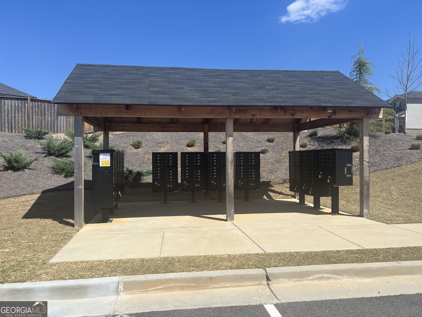 4161 Dean Grove Way Loganville - 55