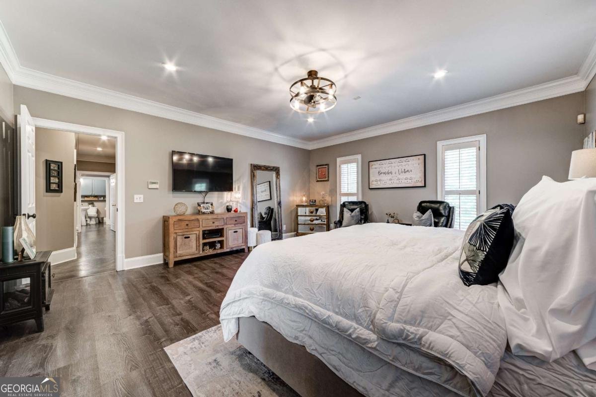 2650 Waters Edge Drive Gainesville - 31