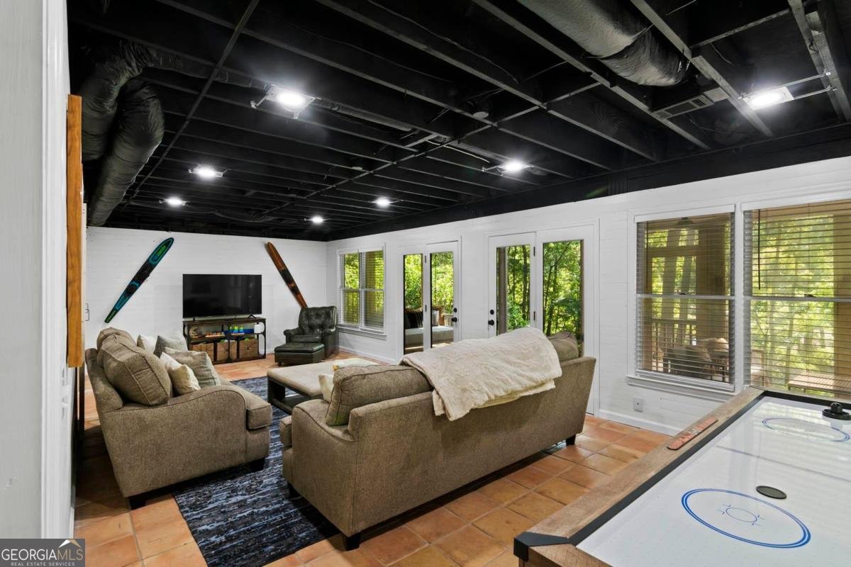 1110 Cosby Circle Greensboro - 29