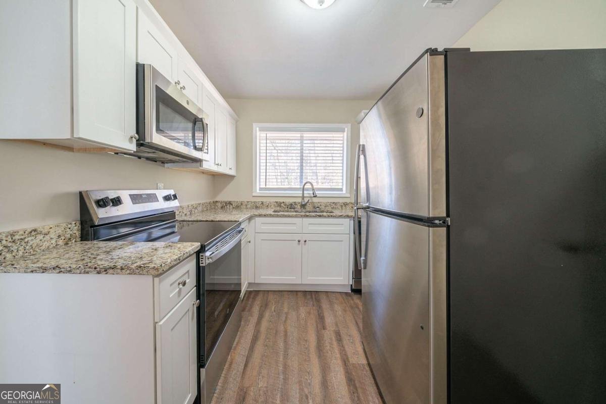 1433 Dennis Drive Decatur - 2