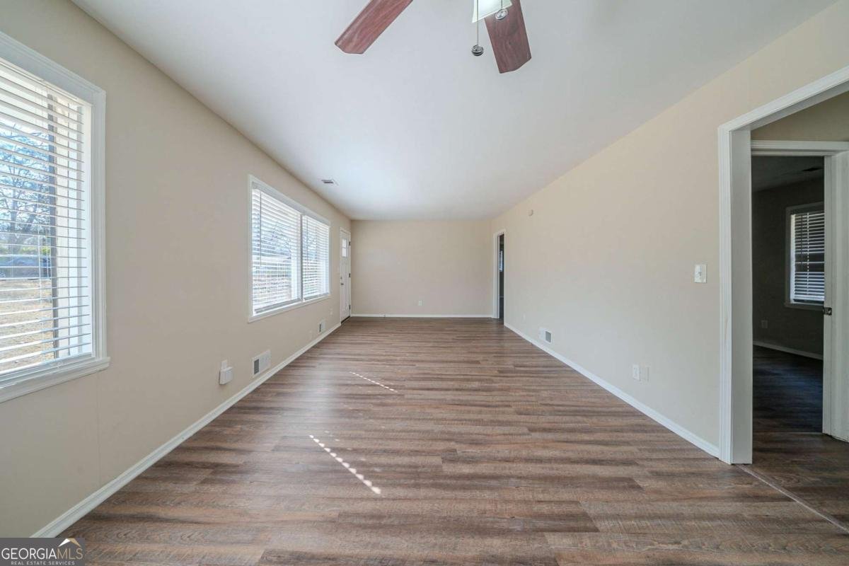 1433 Dennis Drive Decatur - 6