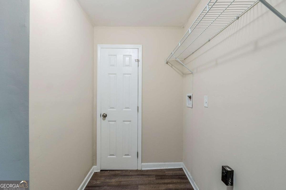 1662 Flintwood Drive Atlanta - 17