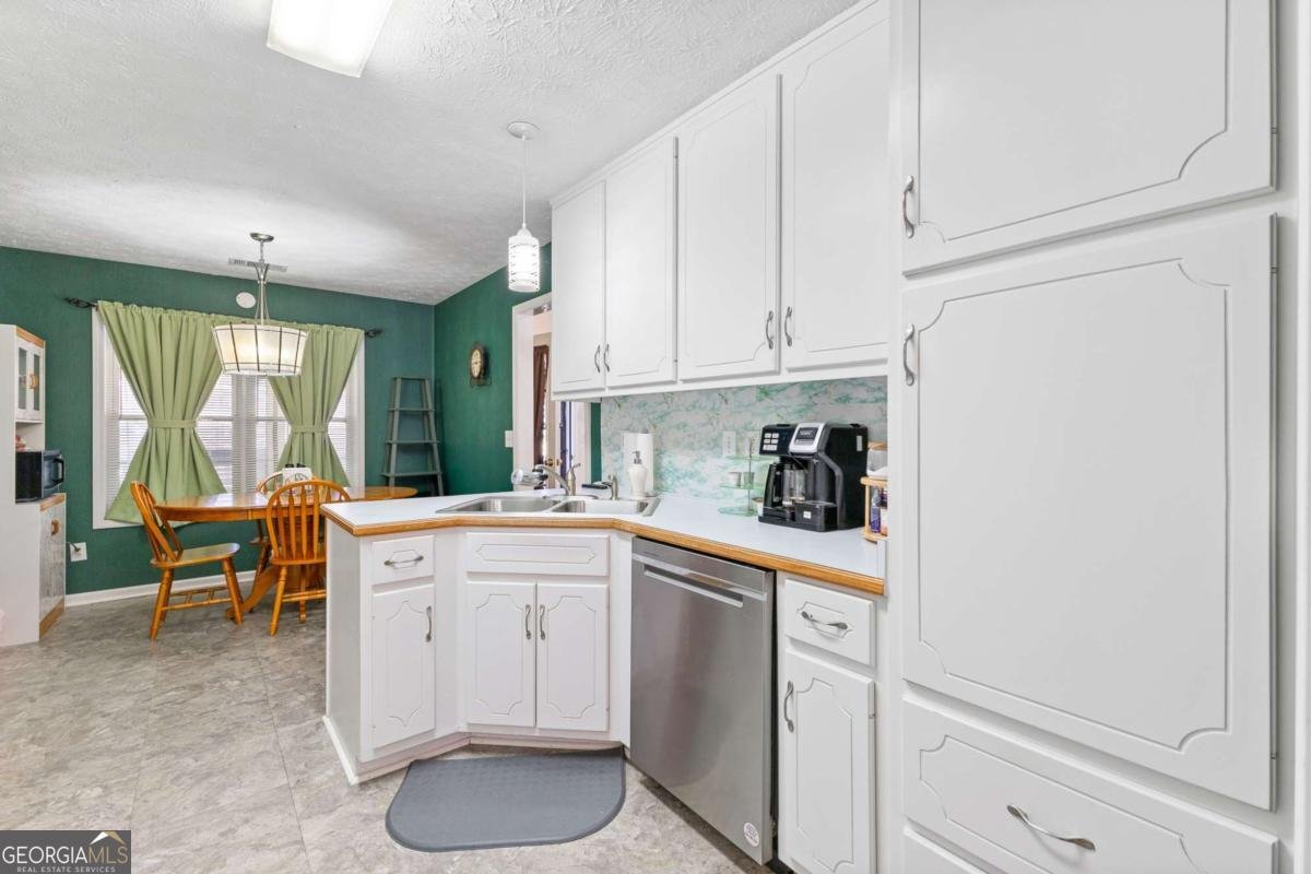 1800 Rockdale Circle Snellville - 9