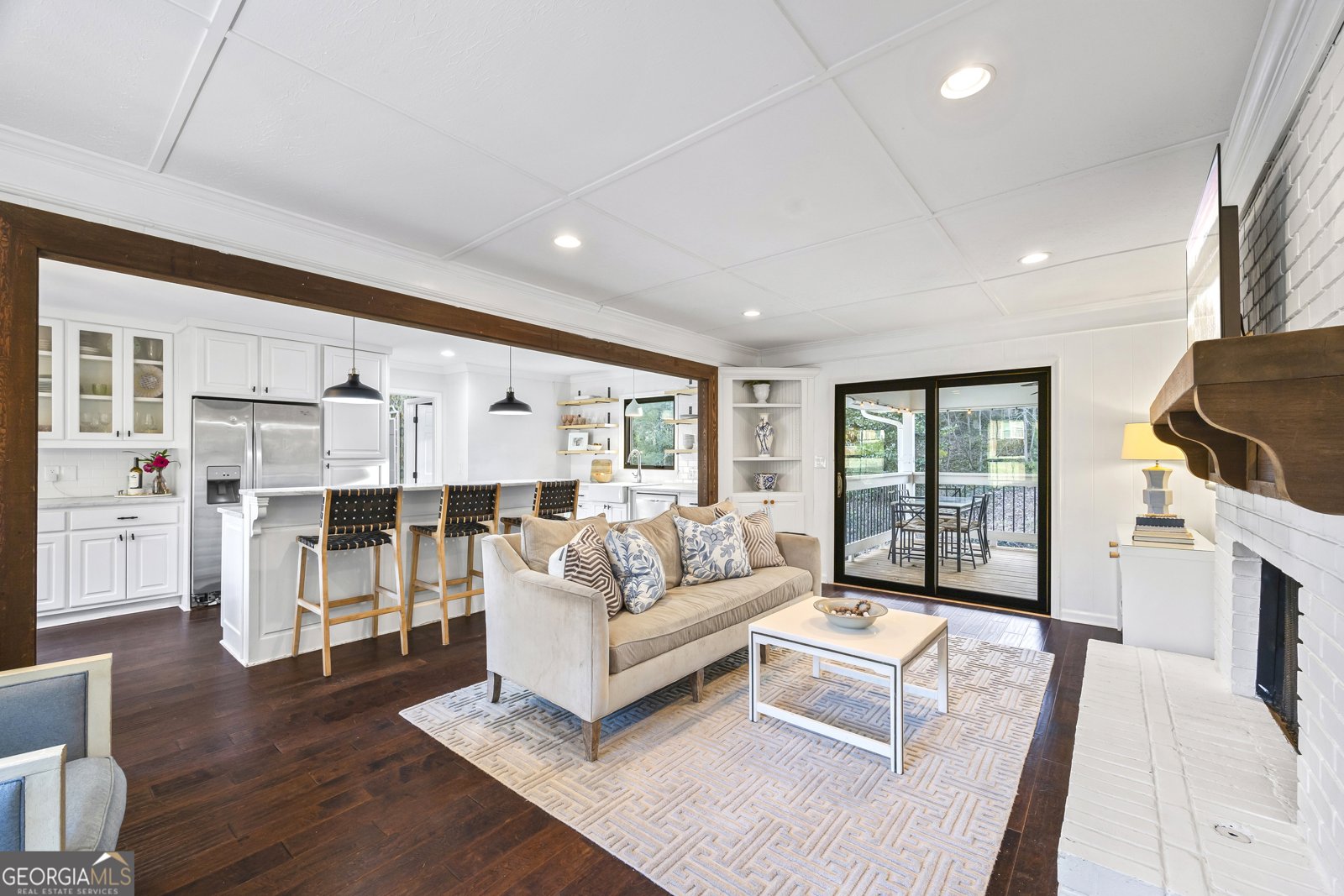925 Parkhill Place Gainesville - 24