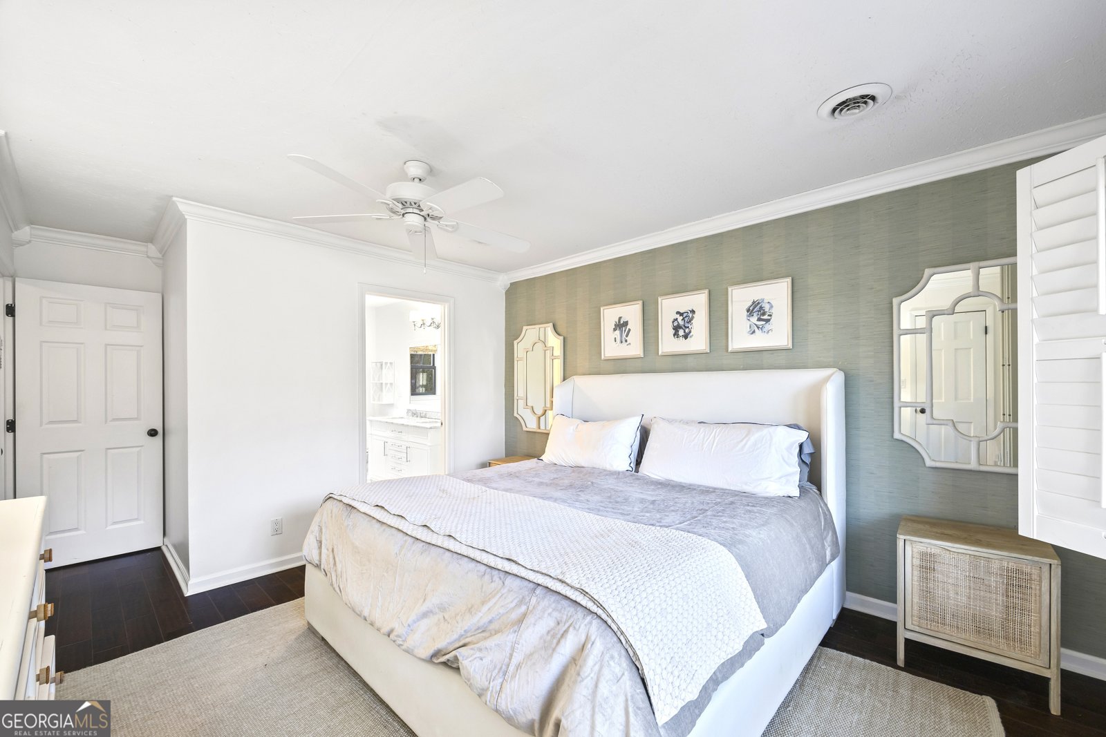 925 Parkhill Place Gainesville - 33