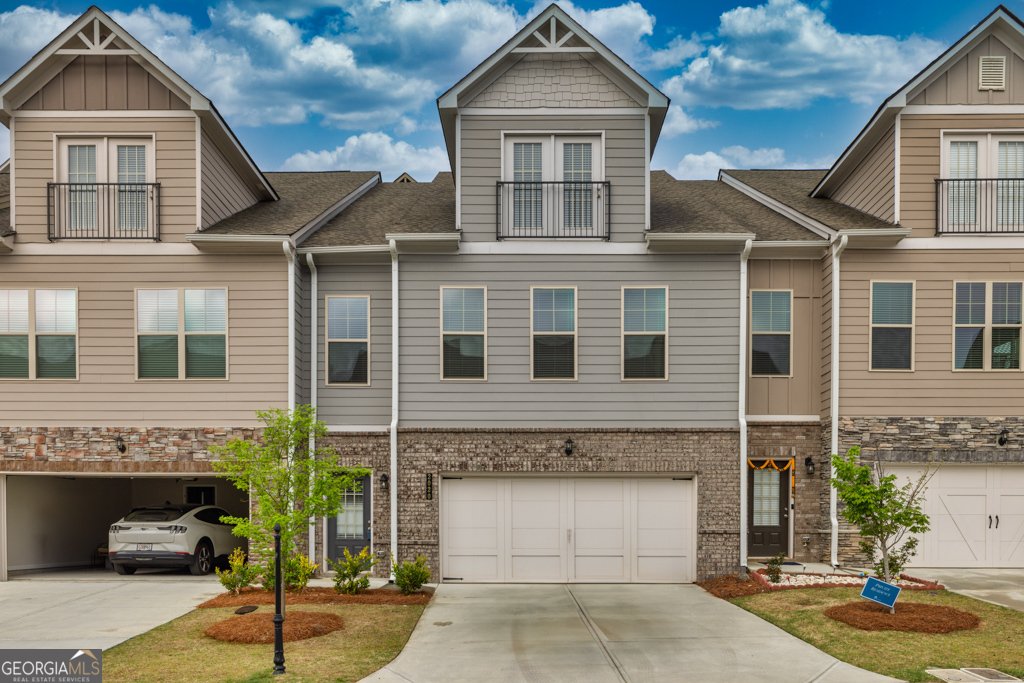 2020 Manor Pointe Drive Cumming - 3