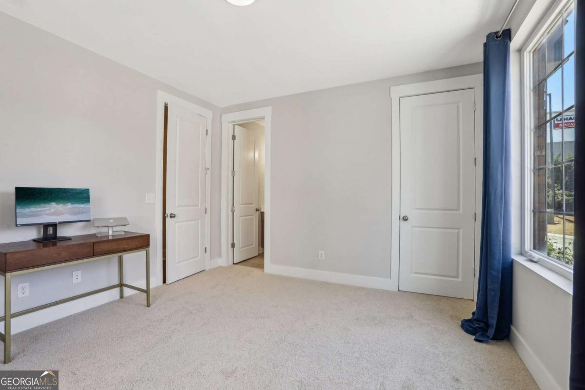 264 Castleberry Station Drive Atlanta - 32