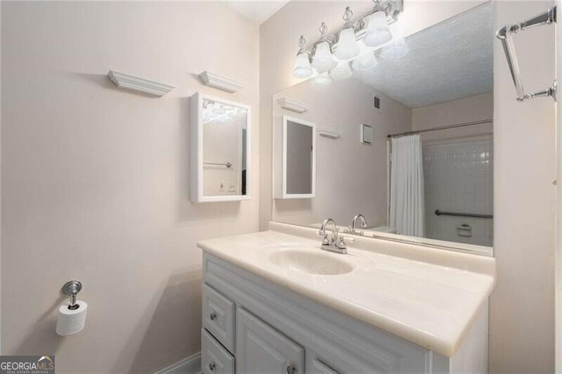 707 Woodcliff Drive Atlanta - 19