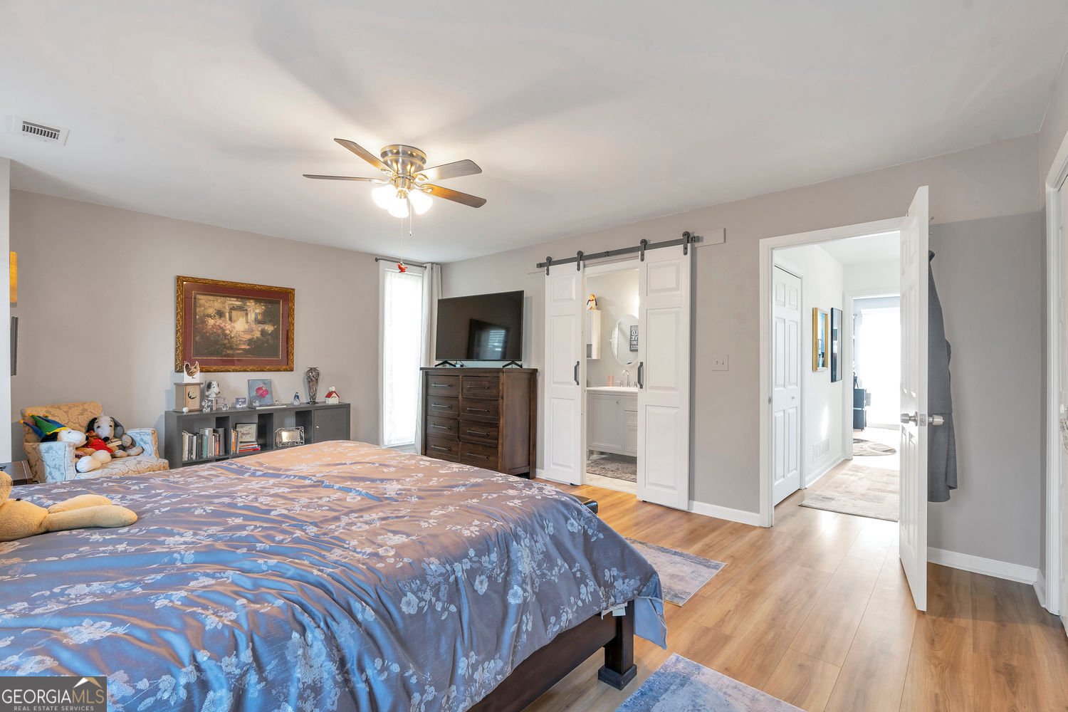 1115 Riverbend Club Drive Drive Atlanta - 27