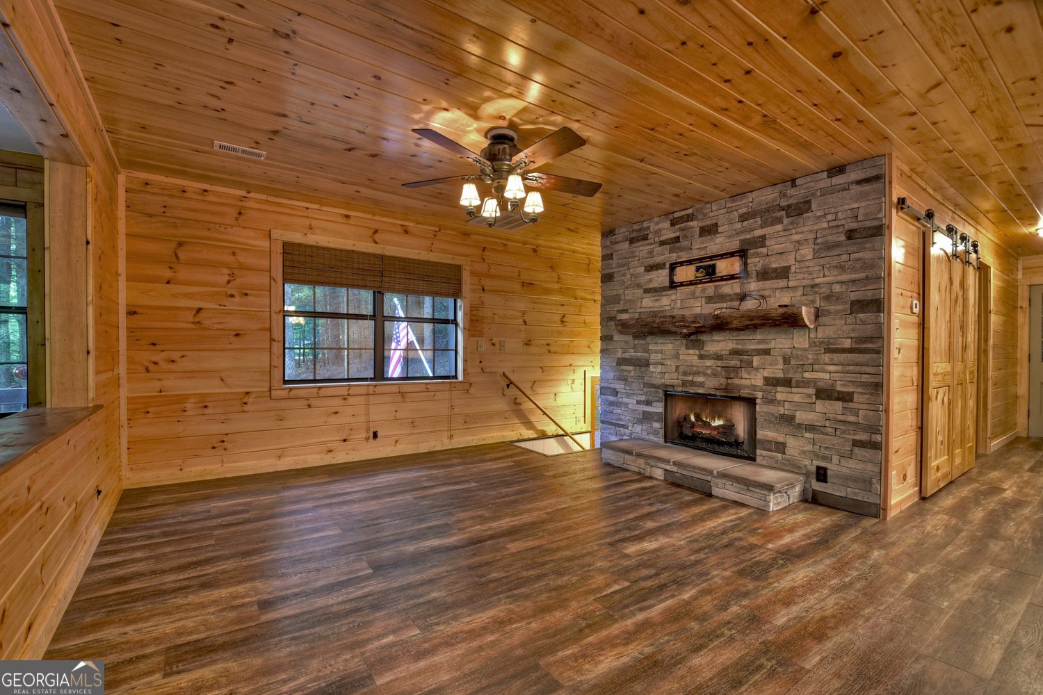 86 Cozy Valley Cherry Log - 29