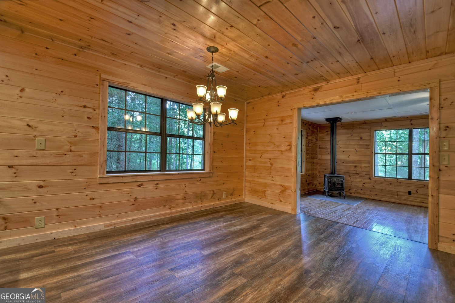 86 Cozy Valley Cherry Log - 32