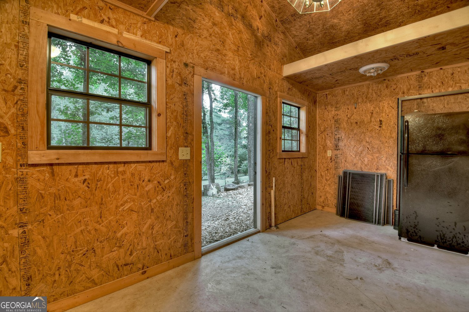 86 Cozy Valley Cherry Log - 51