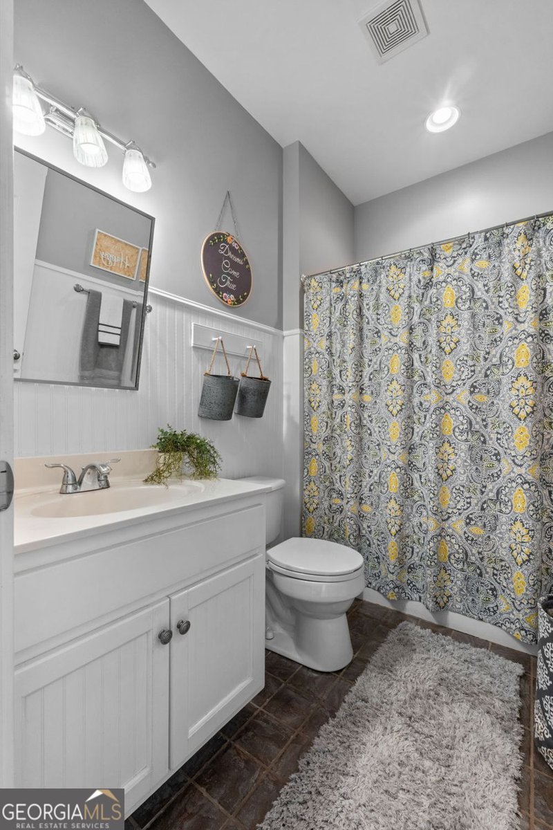 172 Sam Solomon Road Locust Grove - 35